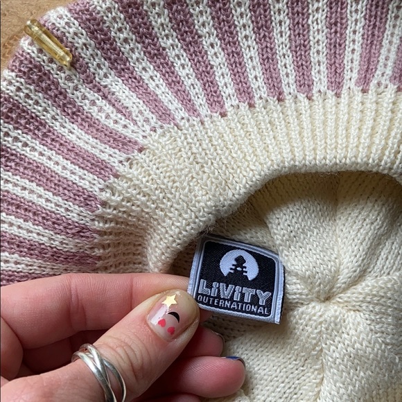 🆕NWT Livity Outernational 2 Beret Bundle of Joy! - Picture 6 of 9